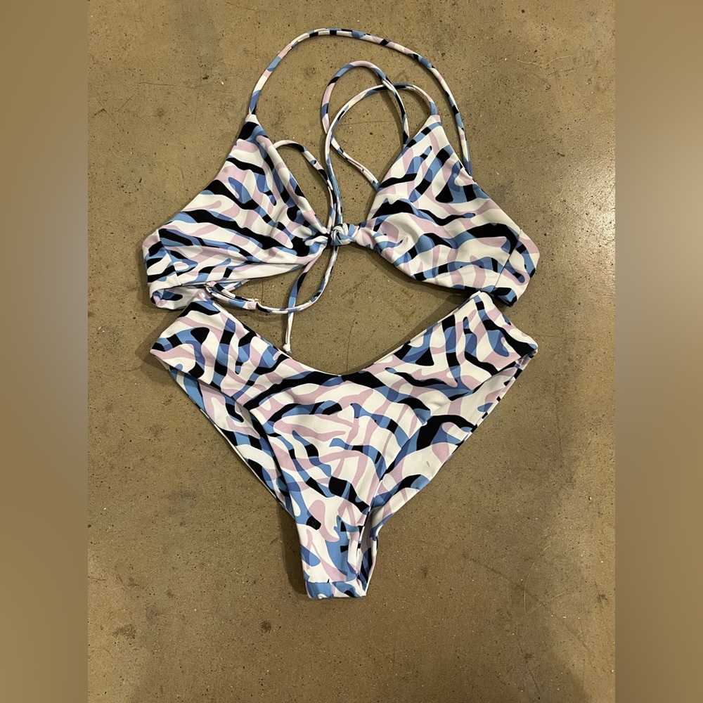 Skatie swim bikini size xs in meridian